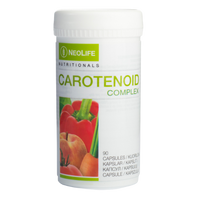 Suteikia stiprių karotenoidinių medžiagų iš sveikų produktų. Suteikia natūralių maistinių medžiagų iš vaisių ir daržovių mišinio.